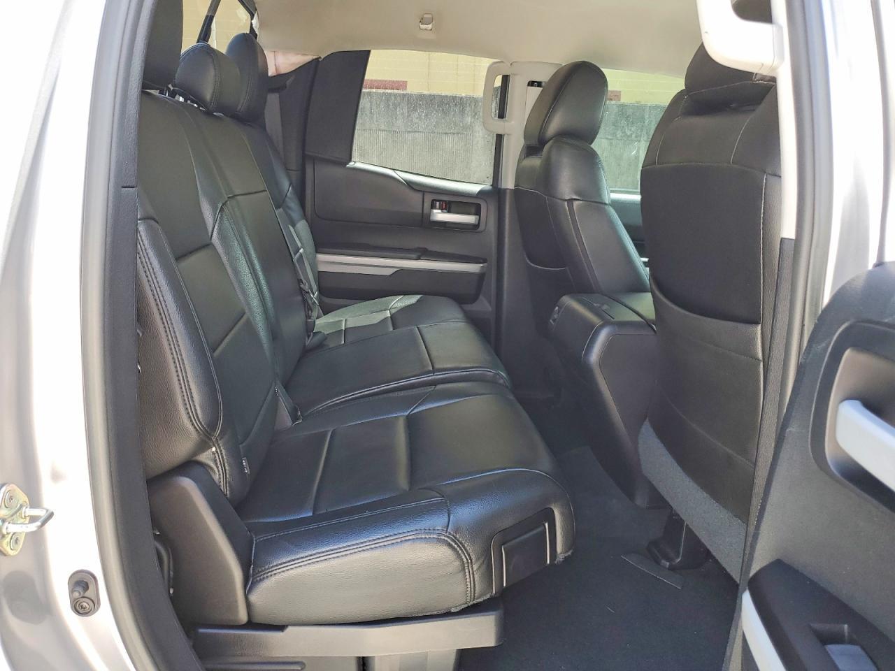 2017 Toyota Tundra SR5