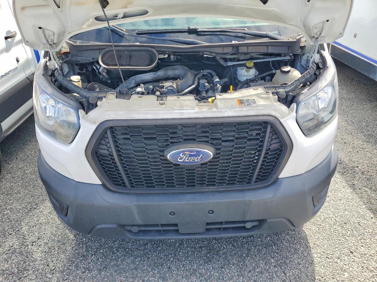 2020 Ford Transit Delivery Truck