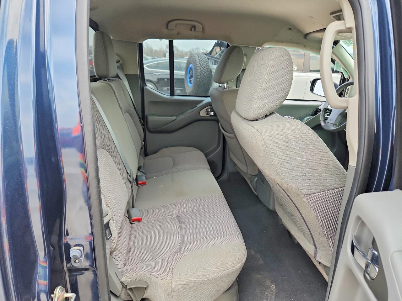2019 Nissan Frontier SV