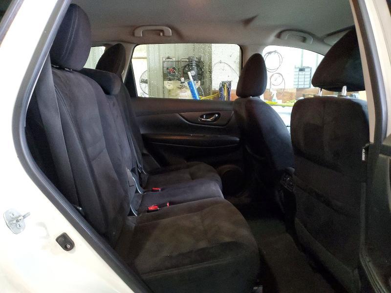 2014 Nissan Rogue sv