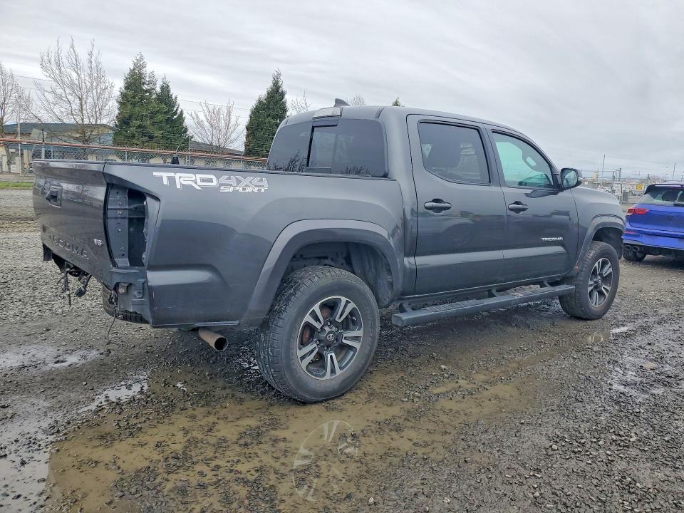 2018 Toyota Tacoma TRD Sport