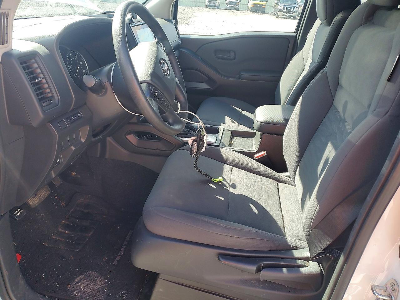 2024 Nissan Frontier S