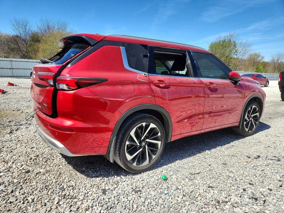 2024 Mitsubishi Outlander sel