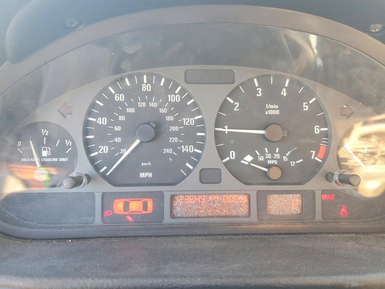 2004 BMW 325 is Sulev