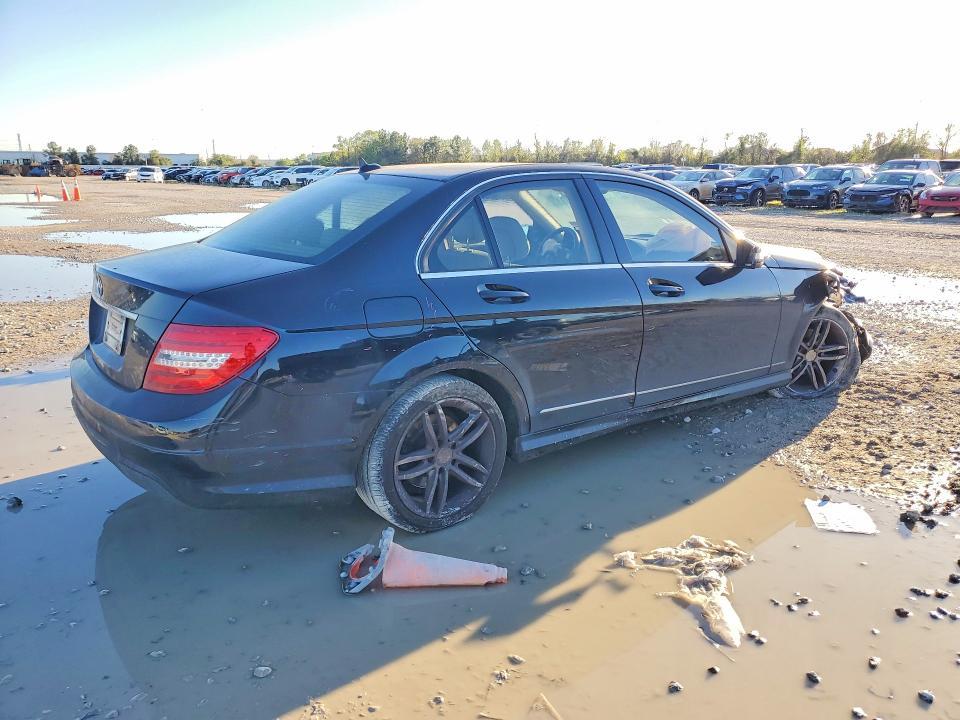 2013 Mercedes-Benz C 250