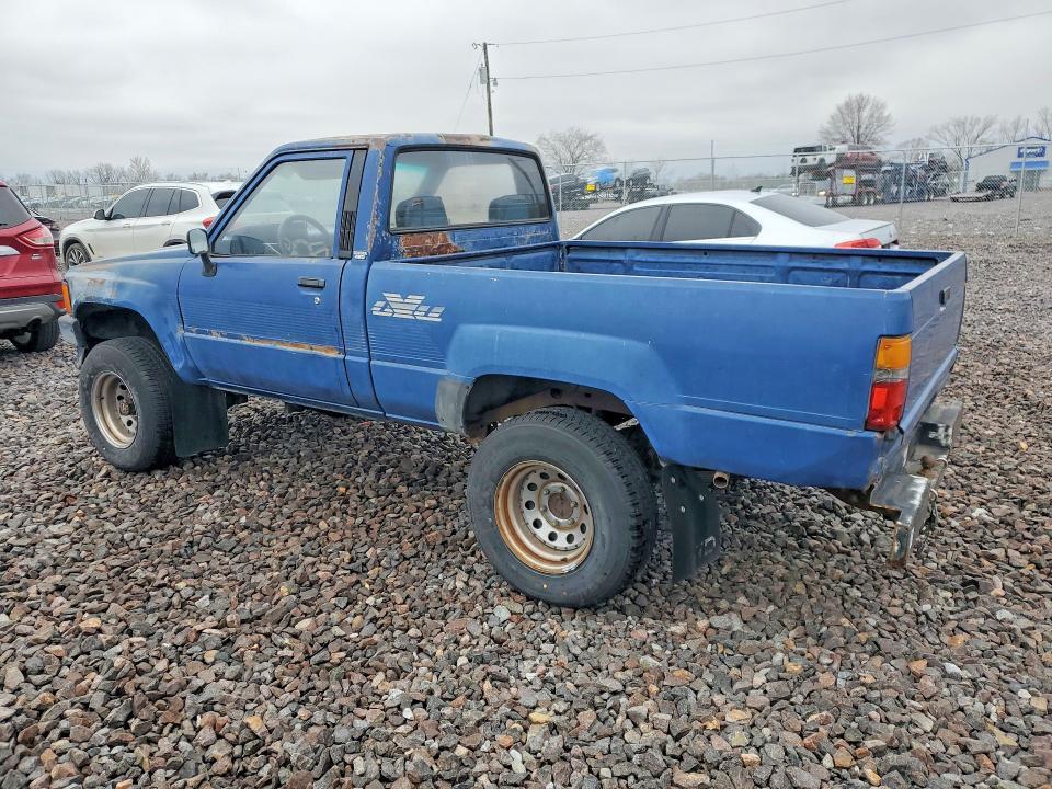 1986 Toyota Pickup Base