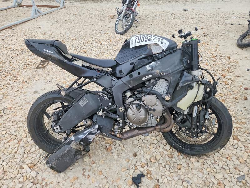 2015 Kawasaki ZX636 E