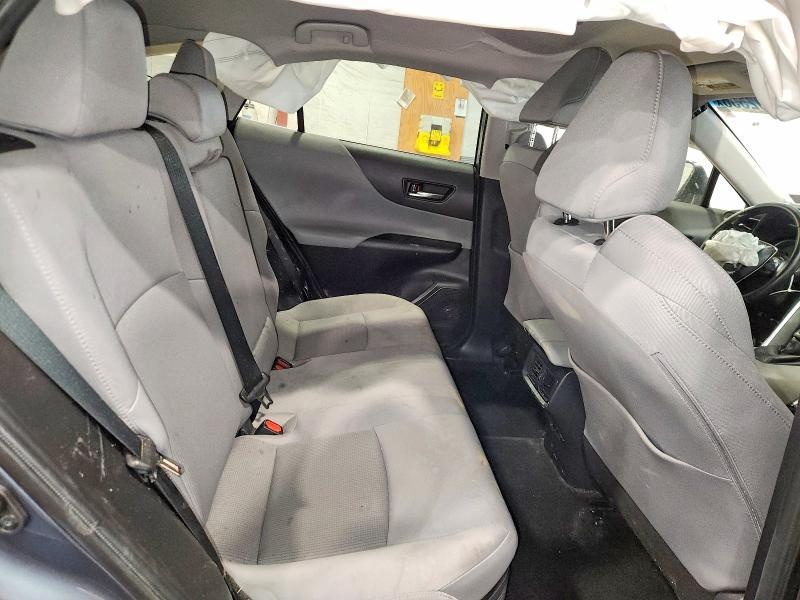 2022 Toyota Venza le