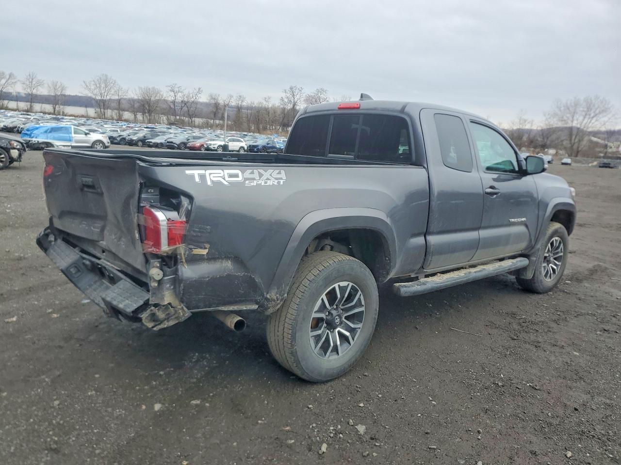 2022 Toyota Tacoma TRD Sport