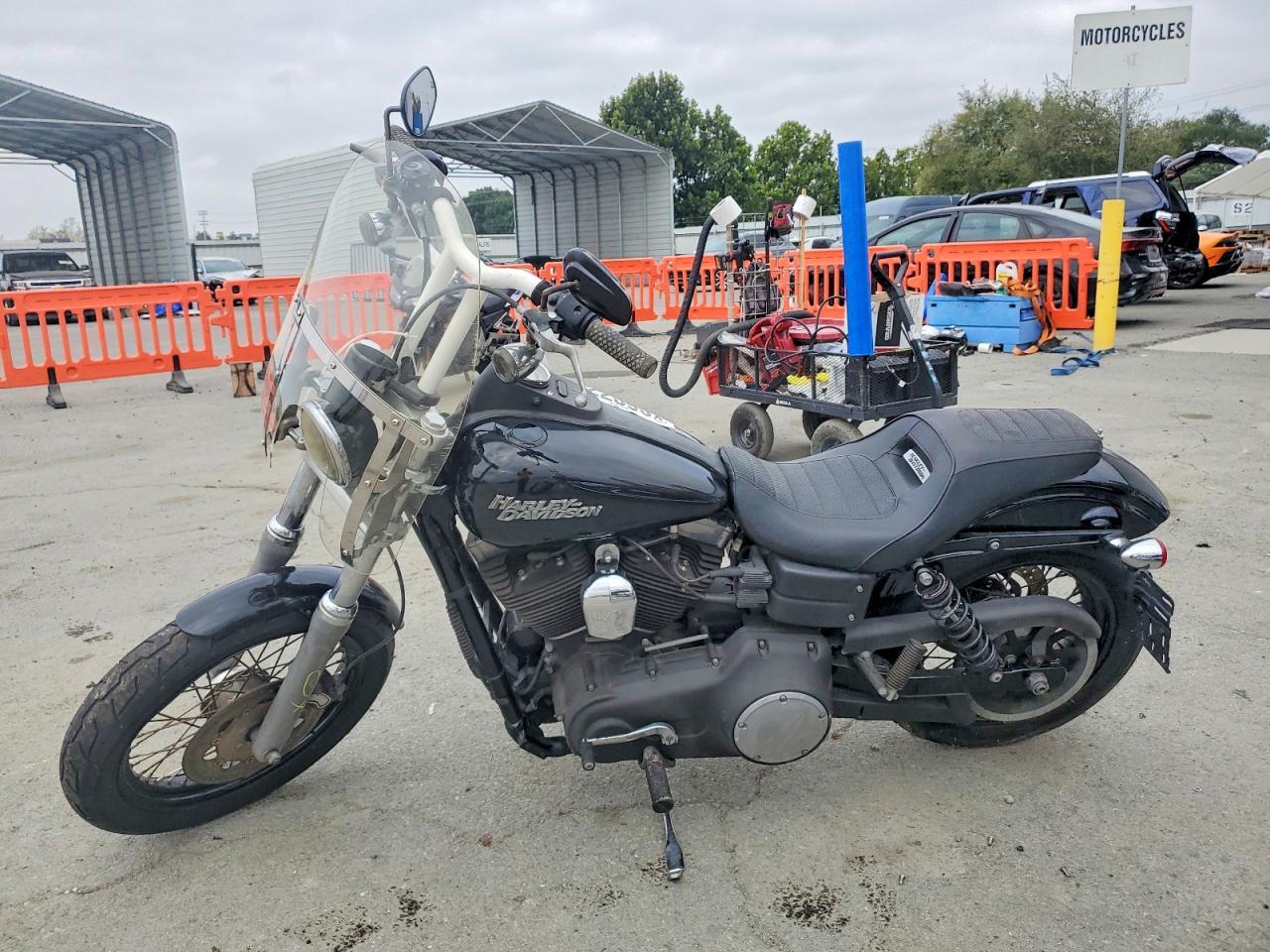 2011 Harley-Davidson Fxdb