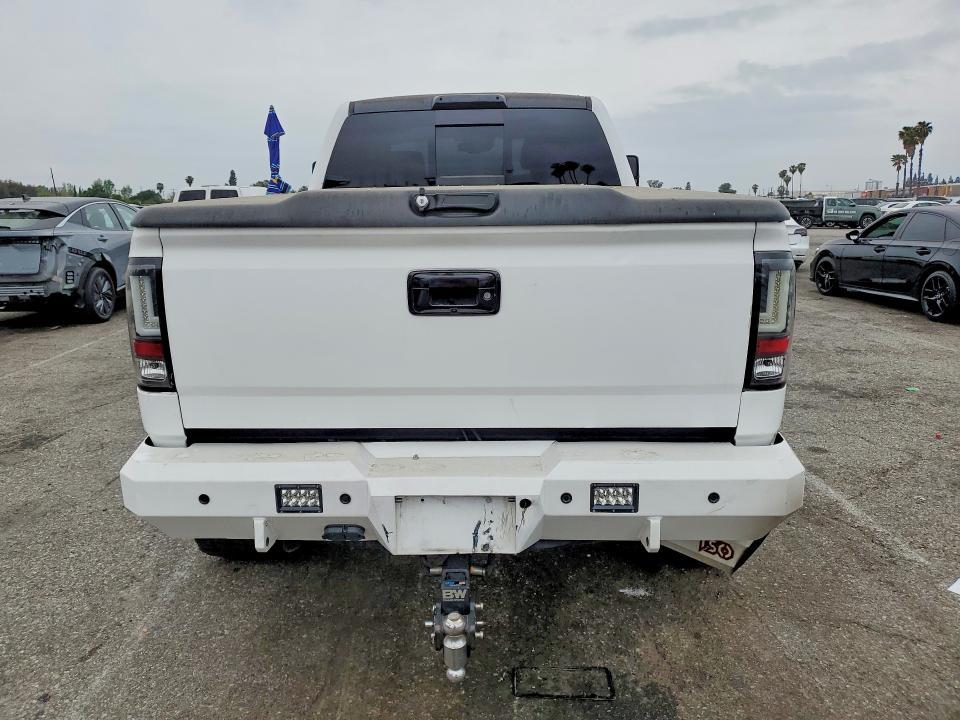 2015 GMC Sierra K3500 Denali