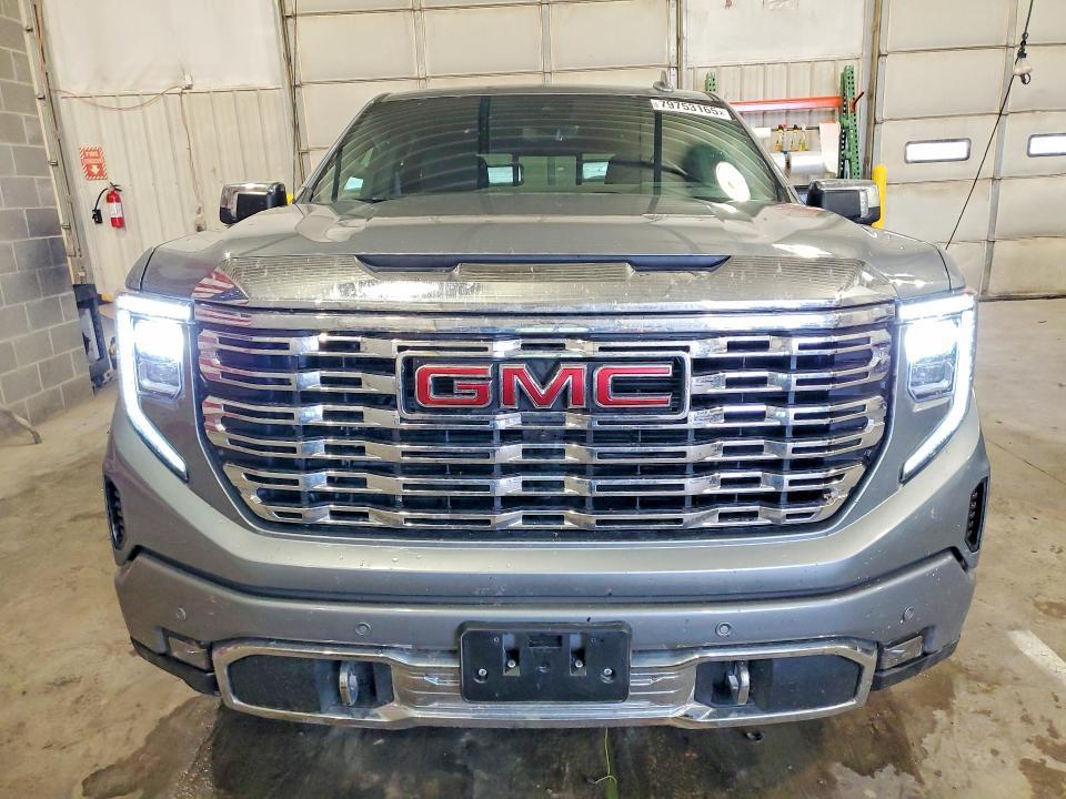 2025 GMC Sierra K1500 Denali