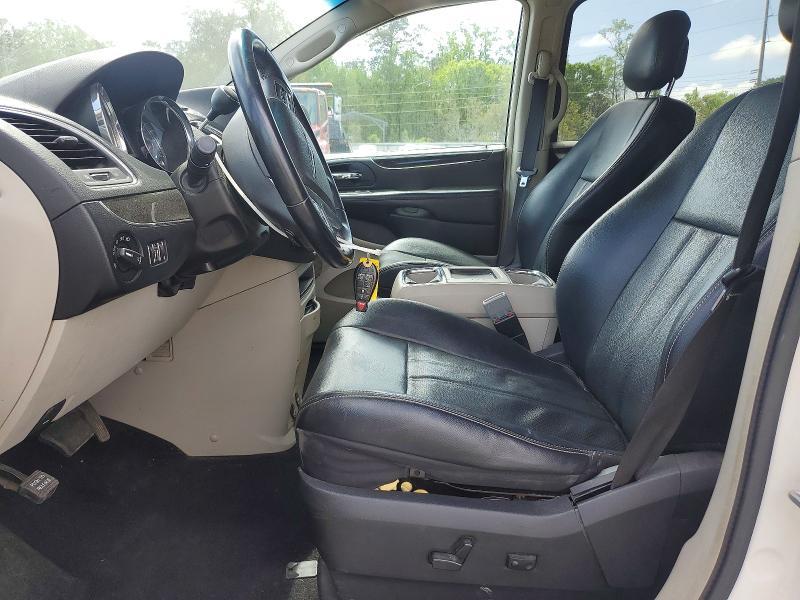 2013 Chrysler Town & Country Touring