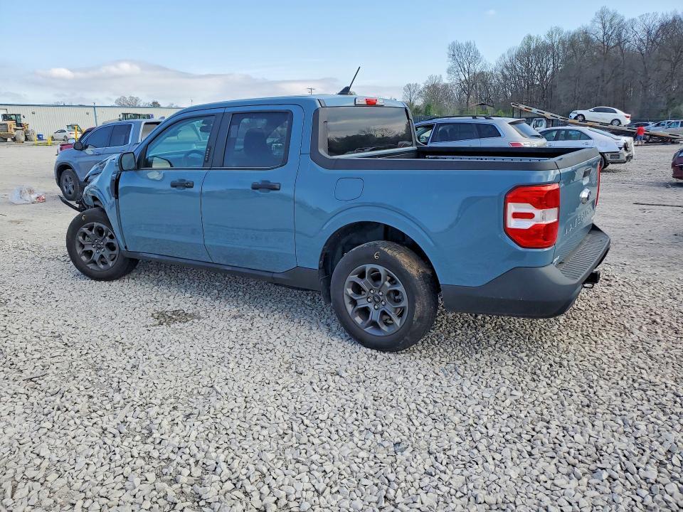 2022 Ford Maverick XL