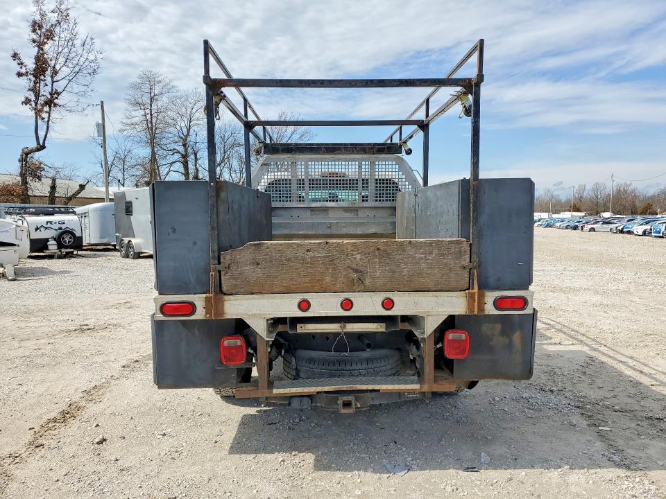 2014 Ford F350 Super Duty Flatbed Truck
