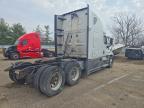 2018 Freightliner Cascadia 125 Semi Truck
