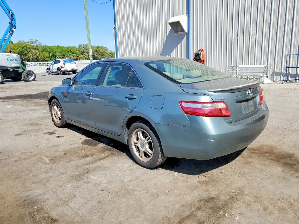 2007 Toyota Camry le