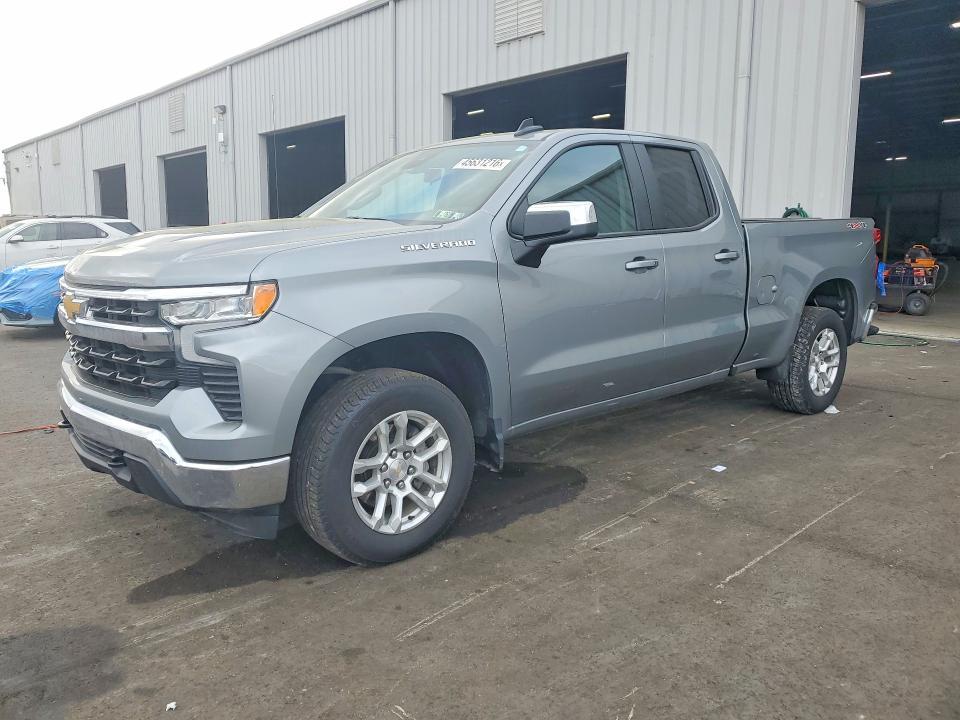 2024 Chevrolet Silverado K1500 LT-L