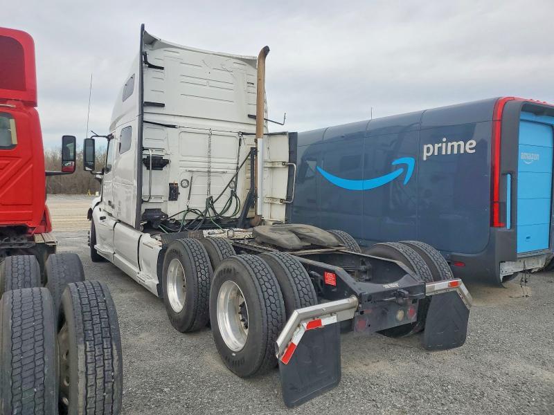 2020 Volvo Vnl Semi Truck