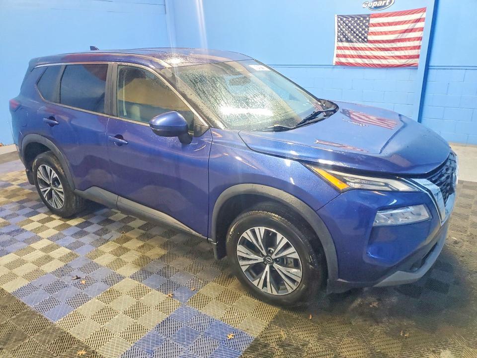 2022 Nissan Rogue sv