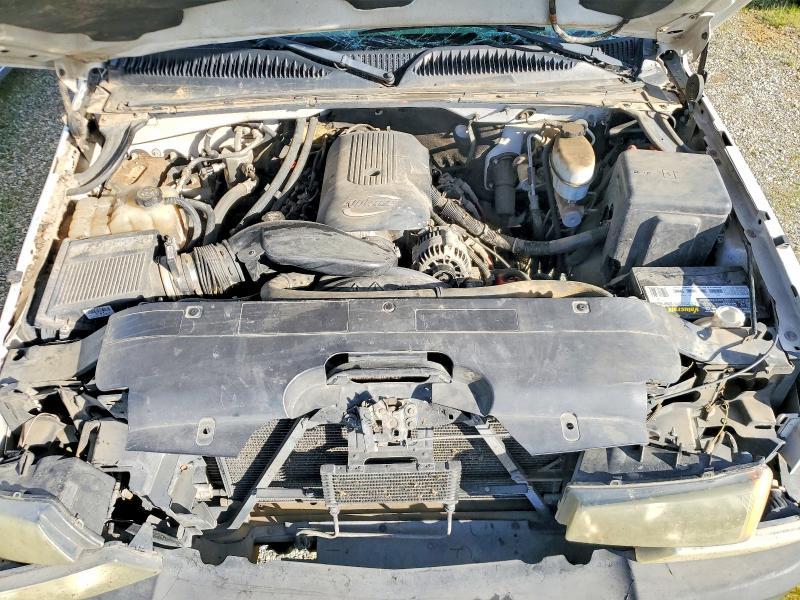 2005 Chevrolet Silverado C2500 Utility / Service Truck