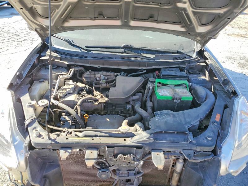 2012 Nissan Rogue s