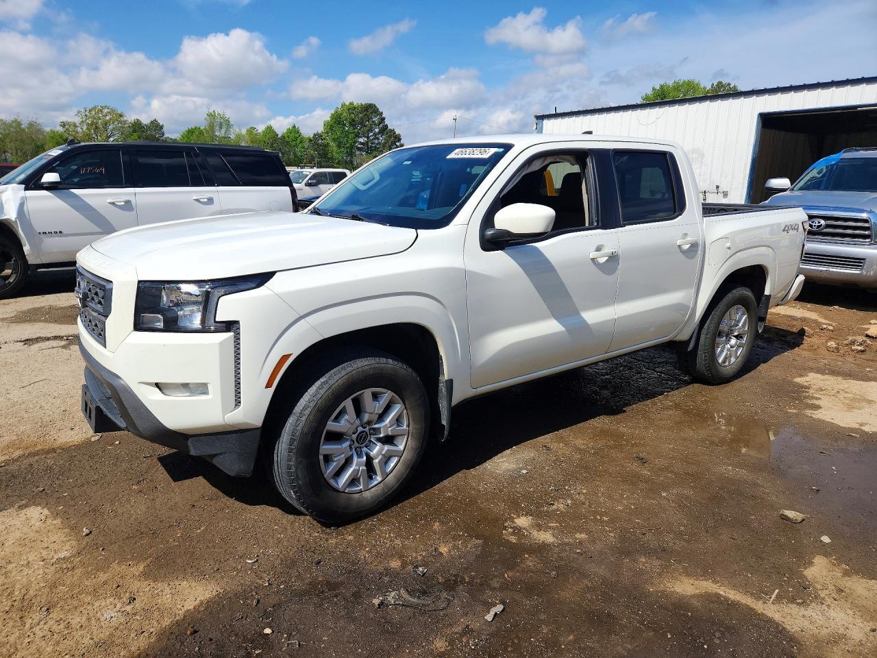 2023 Nissan Frontier SV