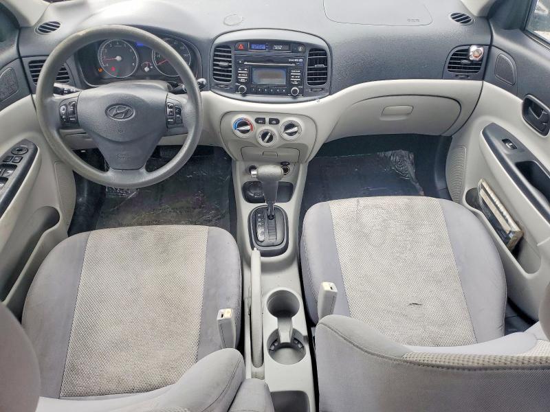 2010 Hyundai Accent gls