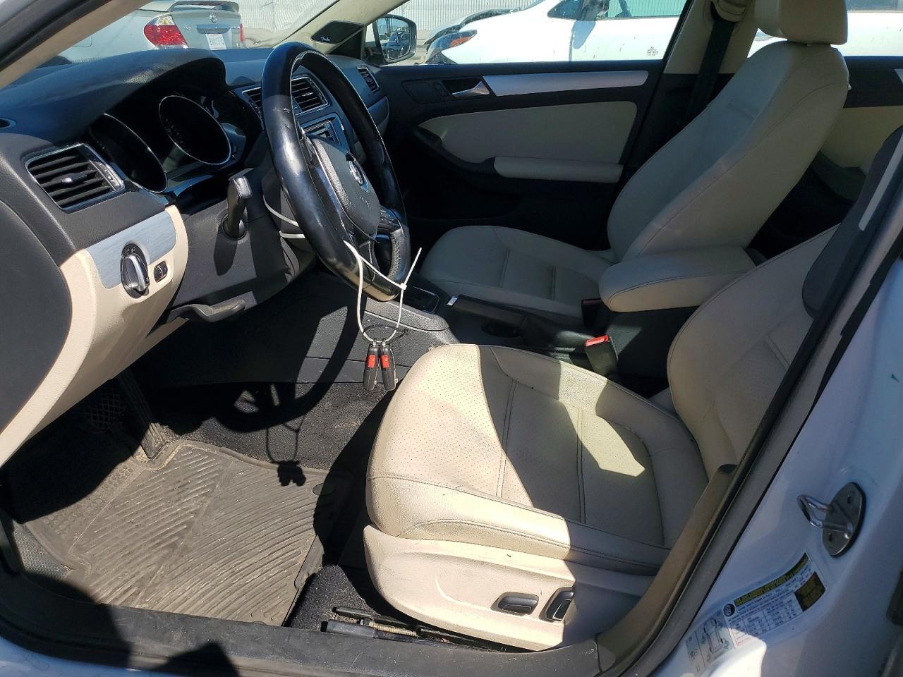 2018 Volkswagen Jetta sel