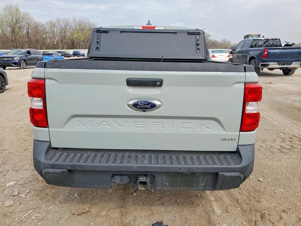 2022 Ford Maverick XL