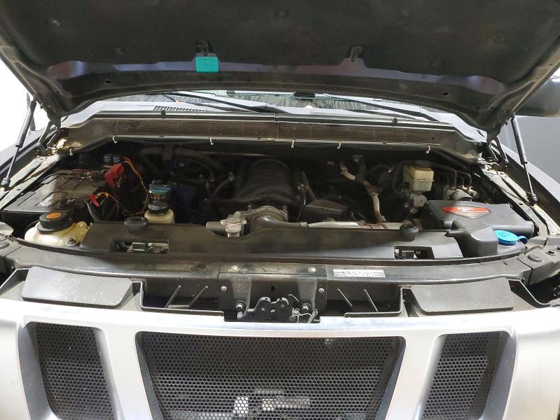 2013 Nissan Titan SV