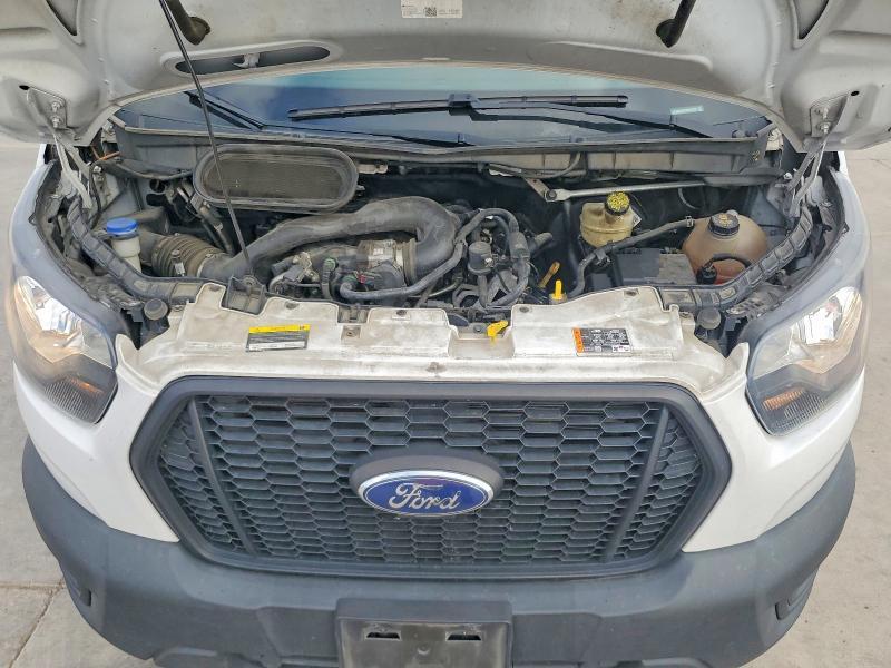 2022 Ford Transit Delivery Truck