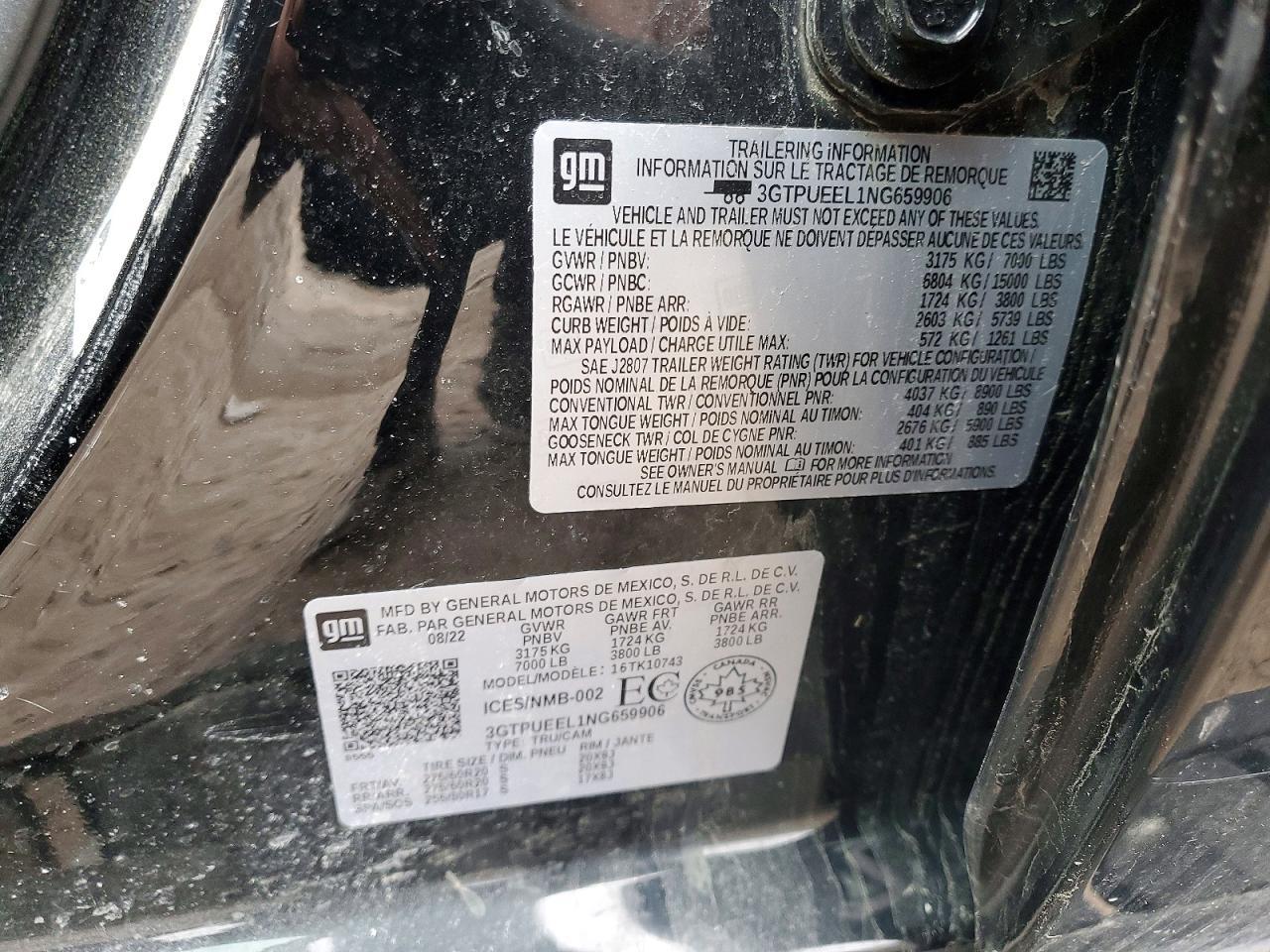 2022 GMC Sierra K1500 AT4
