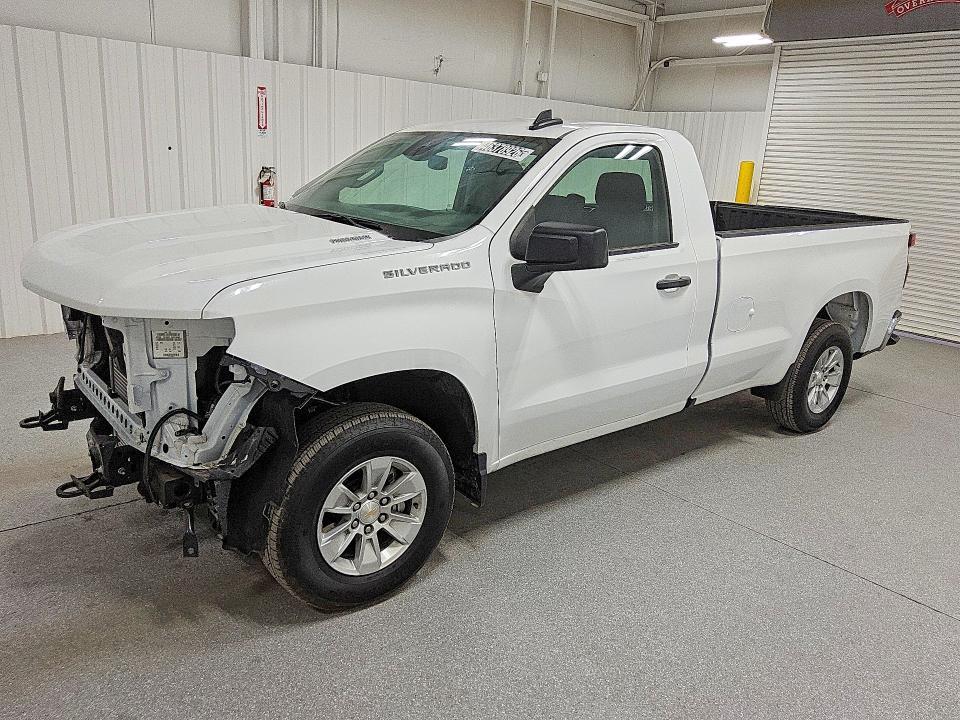 2025 Chevrolet Silverado C1500