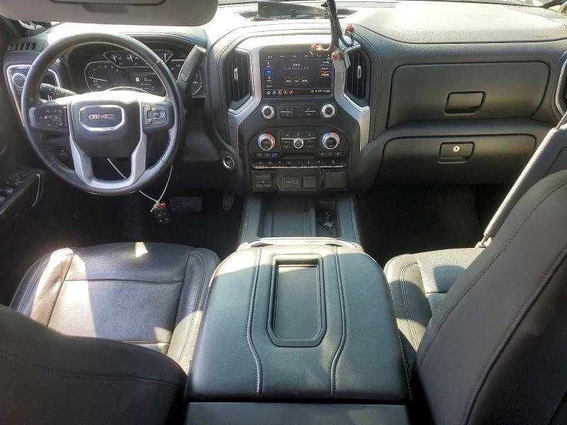 2020 GMC Sierra K1500 SLT