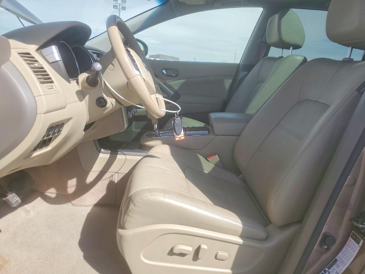 2013 Nissan Murano s