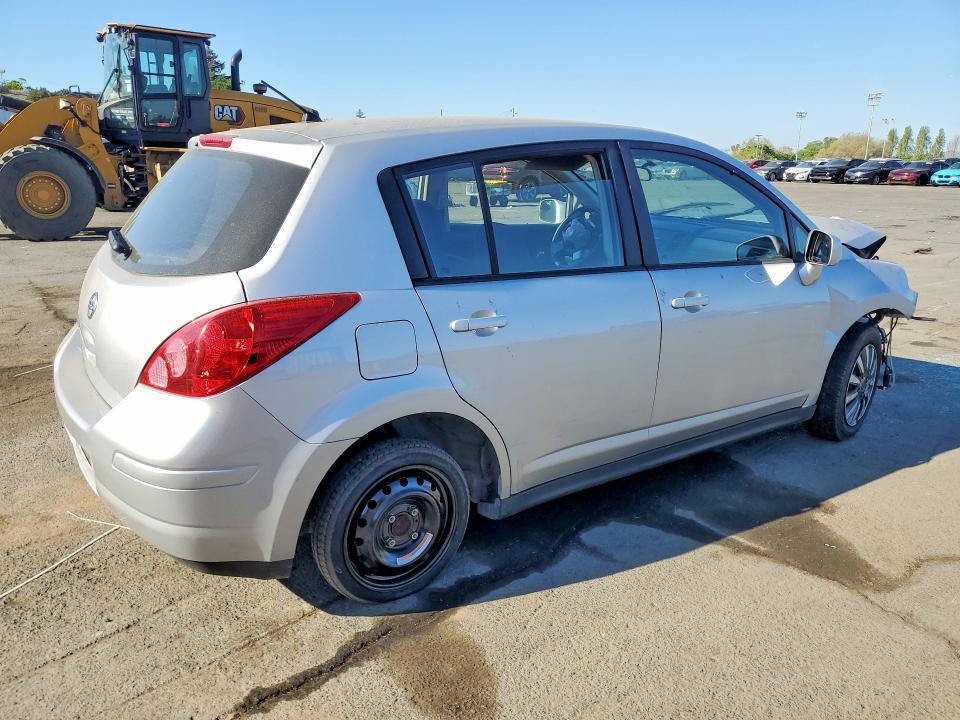 2007 Nissan Versa 1.8 s