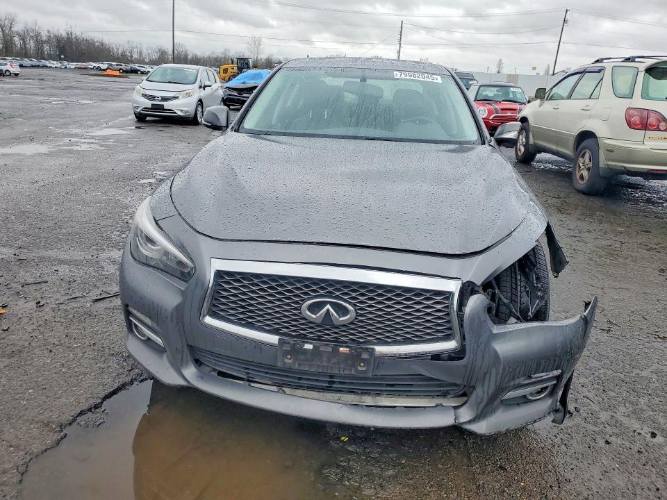 2014 Infiniti Q50 Premium