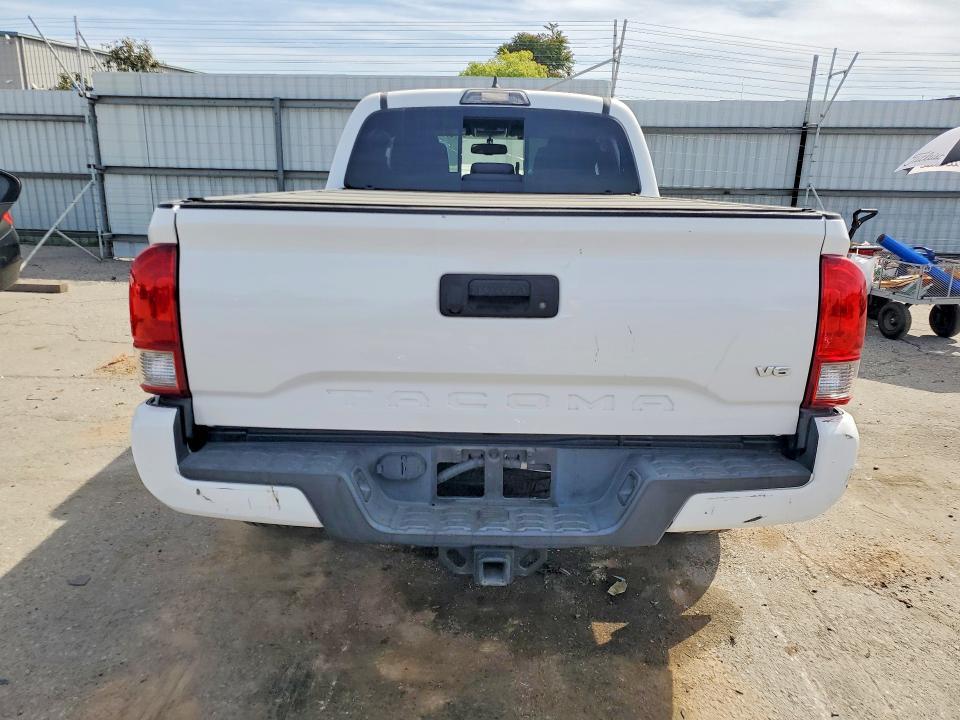 2017 Toyota Tacoma TRD Sport