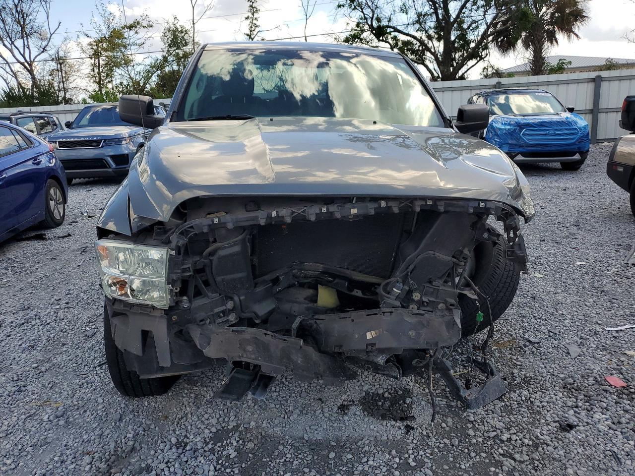 2013 Dodge RAM 1500 ST