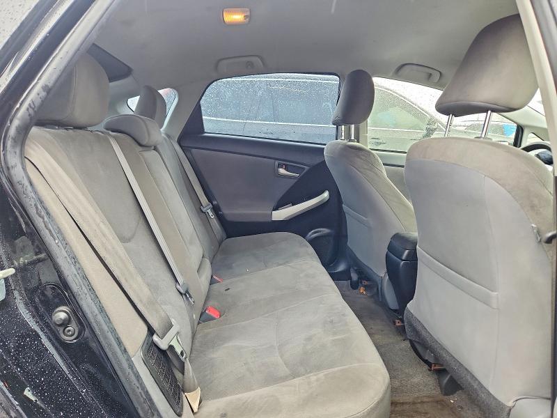 2015 Toyota Prius two