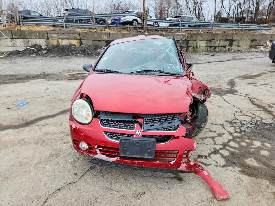2005 Dodge Neon sxt