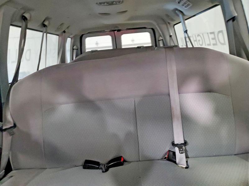 2013 Ford Econoline E350 Super Duty Wagon