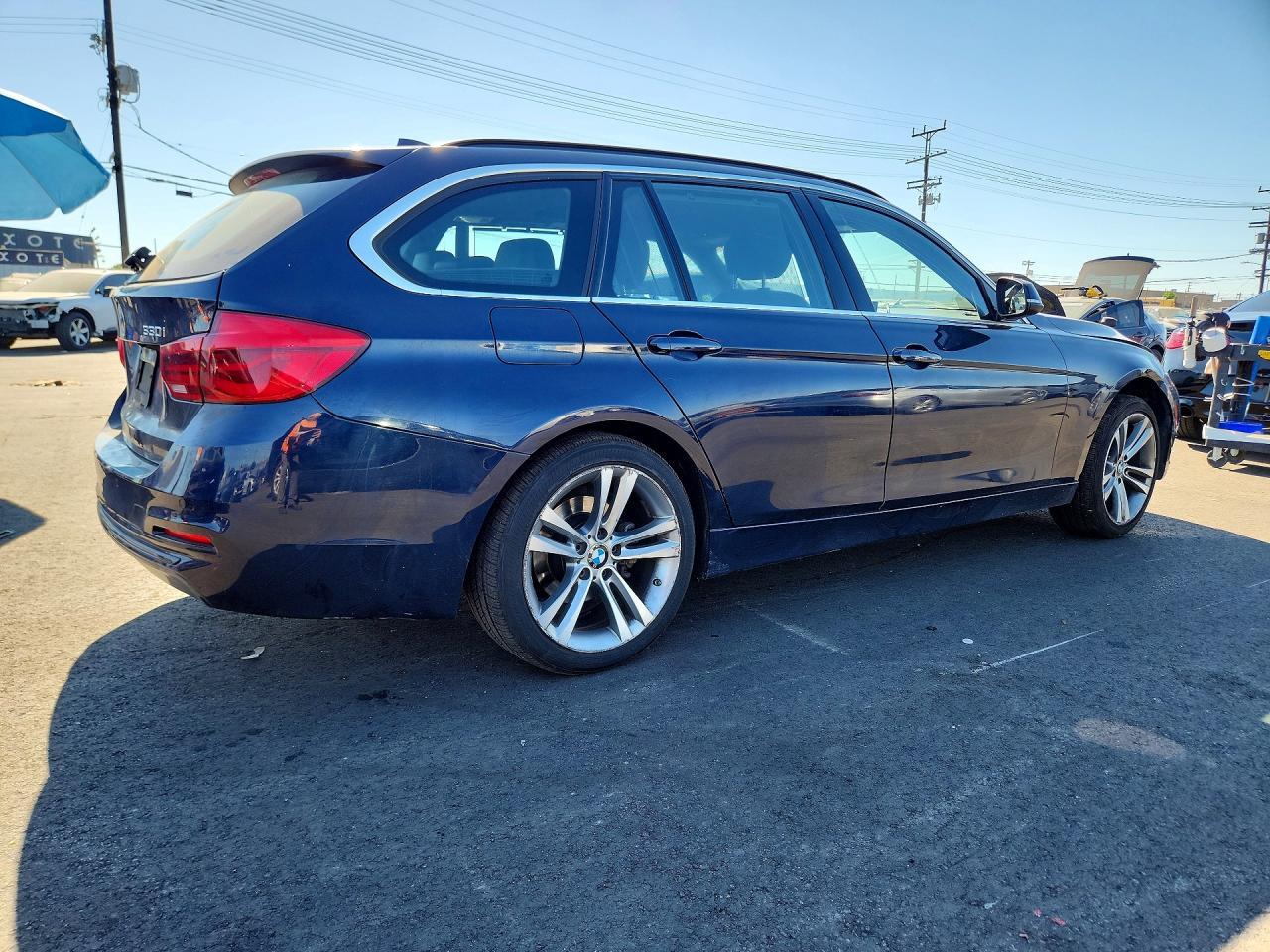 2017 BMW 330 xi