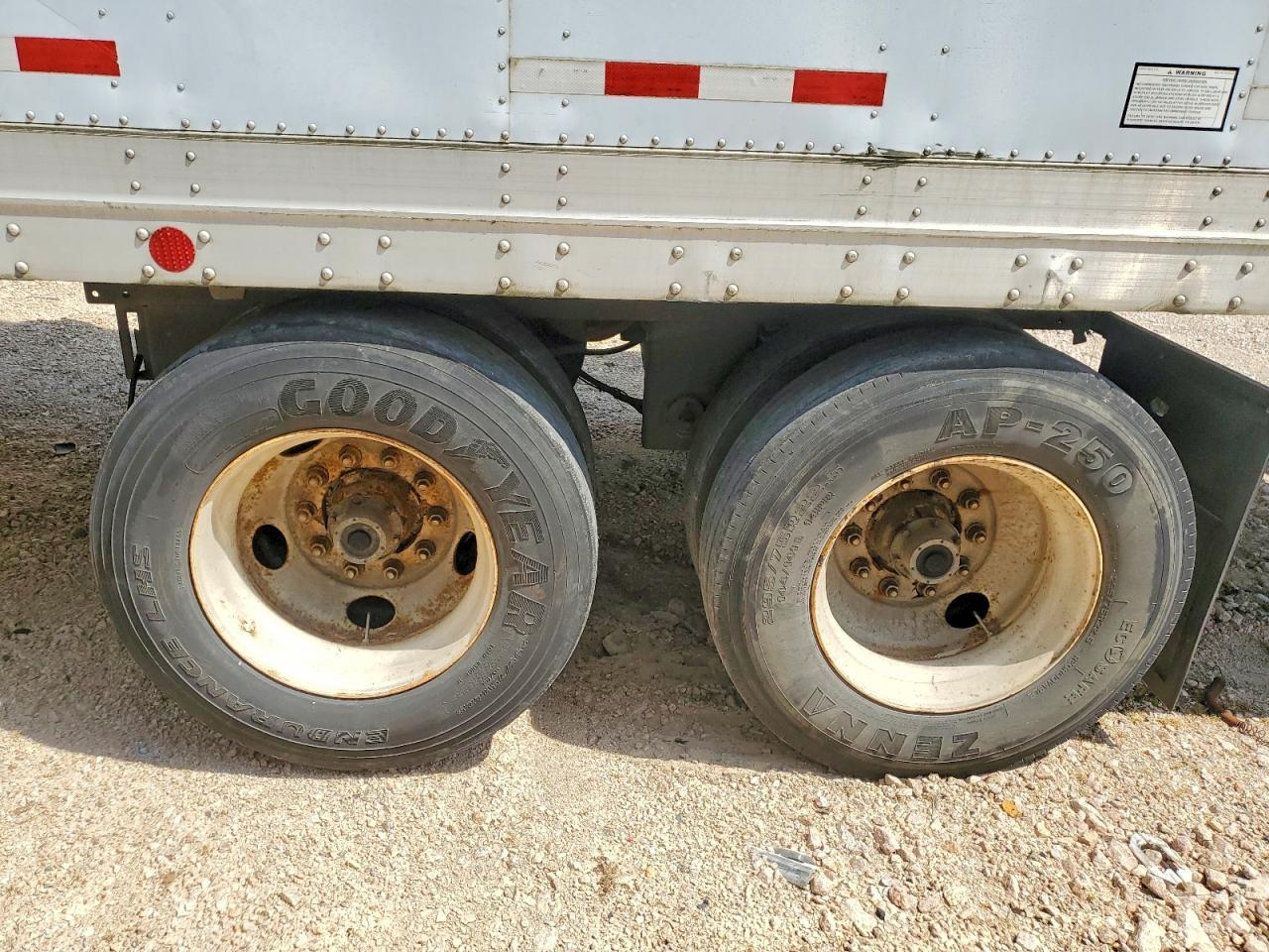 2005 Great Dane DRY Van Trailer