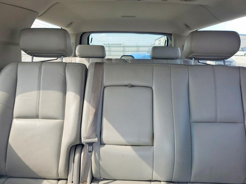 2010 GMC Yukon xl K1500 slt