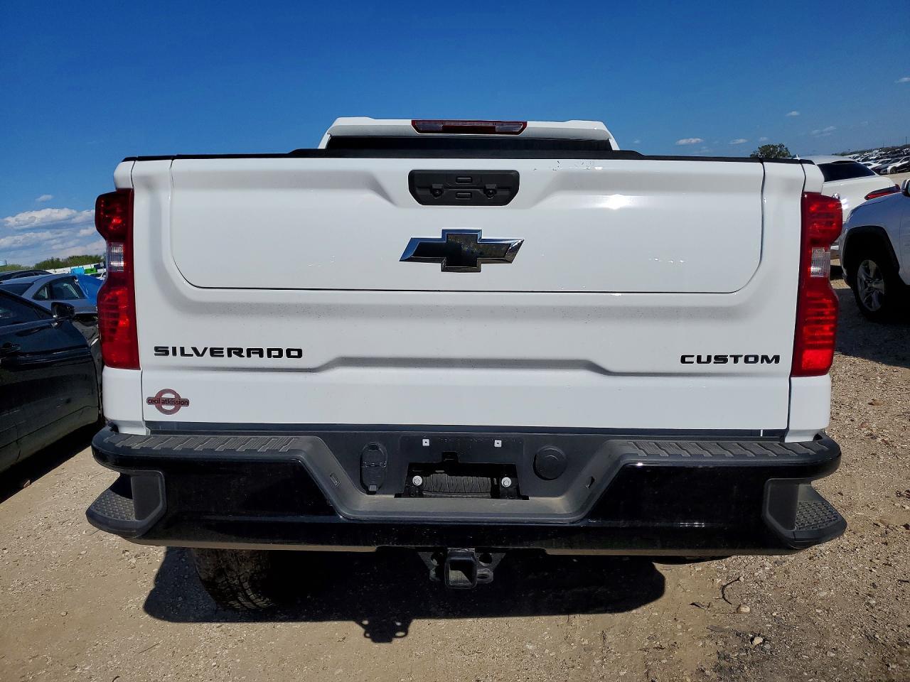 2026 Chevrolet Silverado K1500 Trail Boss Custom