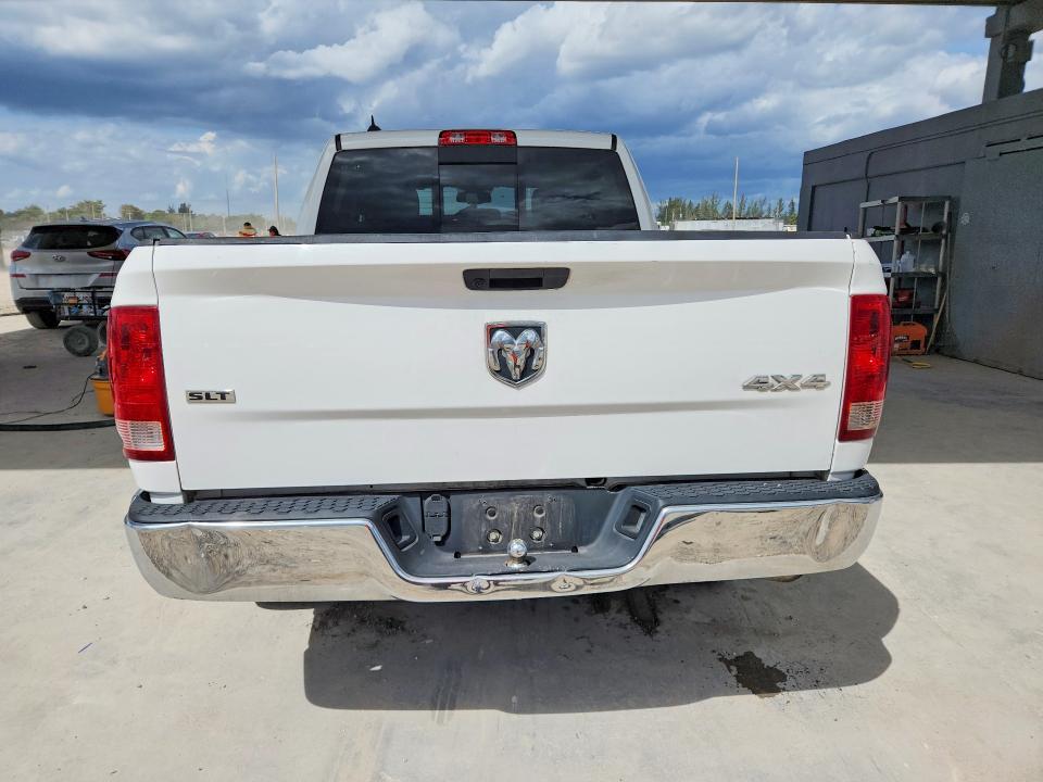 2022 Dodge RAM 1500 Classic SLT