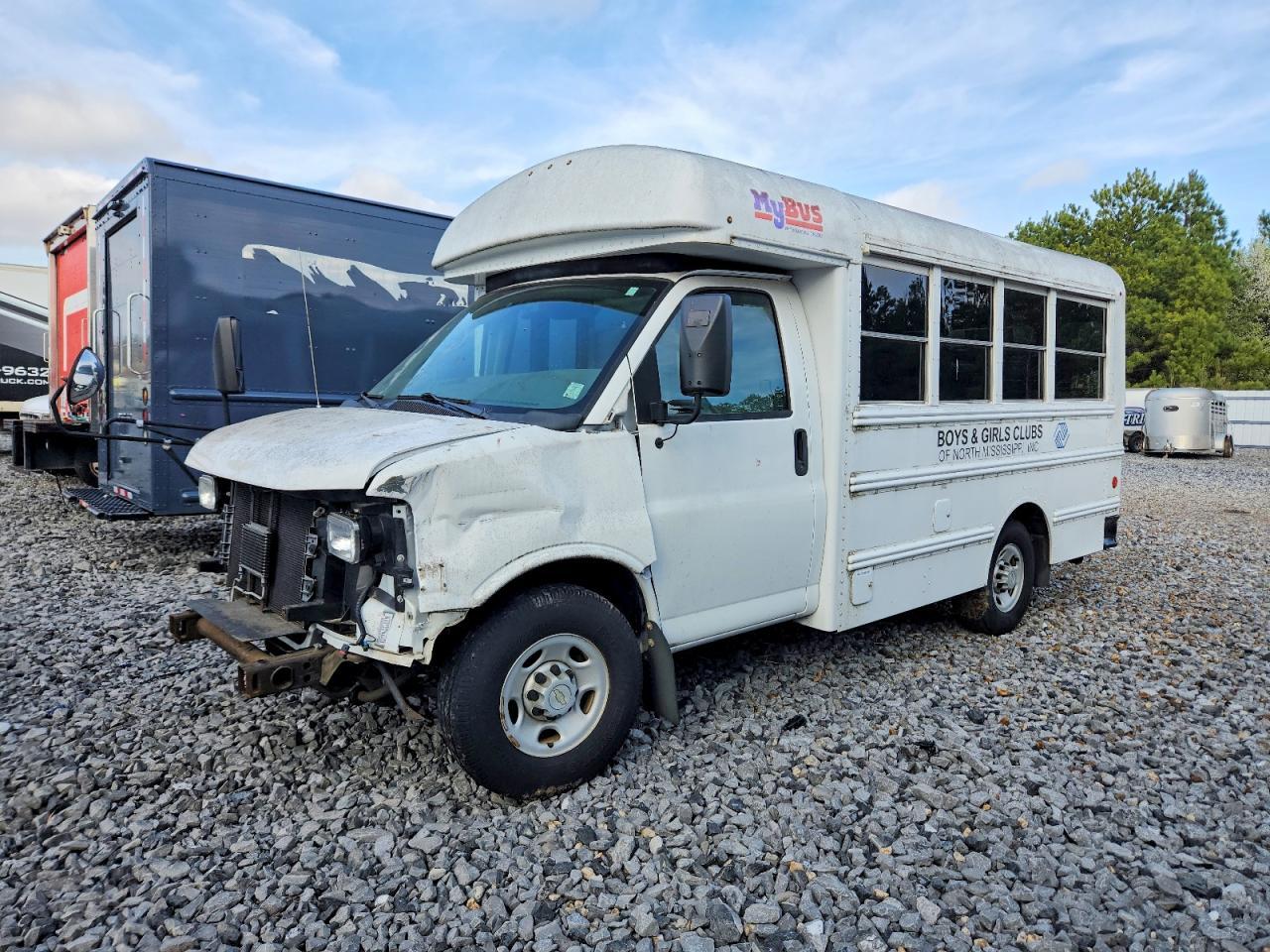 2011 Chev Rolet Express G3-School Bus