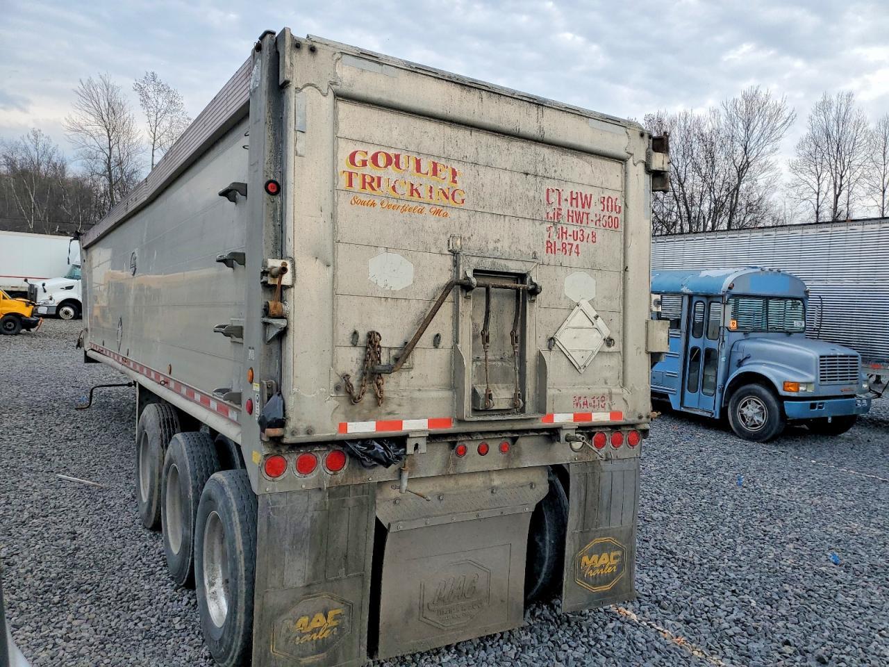 2002 Semi 2002 MAC END Dump Trailer